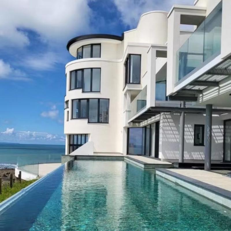 ‘Casa mais triste do mundo’: mansão de luxo com 50% de desconto não encontra compradores