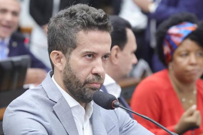 STF tem maioria para queixa-crime contra Janones por xingar Bolsonaro STF tem maioria para queixa-crime contra Janones por xingar Bolsonaro