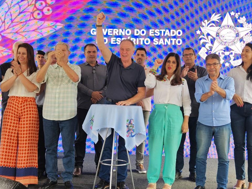 Casagrande anuncia pavimentação de rodovia e inaugura obras em Governador Lindenberg, ES Casagrande anuncia pavimentação de rodovia e inaugura obras em Governador Lindenberg, ES