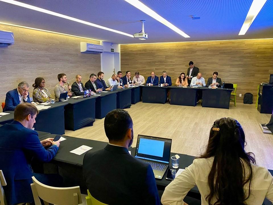 Governos do Sul e Sudeste debatem estratégias de inovação e digitalização de serviços públicos durante o Cosud Espírito Santo Governos do Sul e Sudeste debatem estratégias de inovação e digitalização de serviços públicos durante o Cosud Espírito Santo
