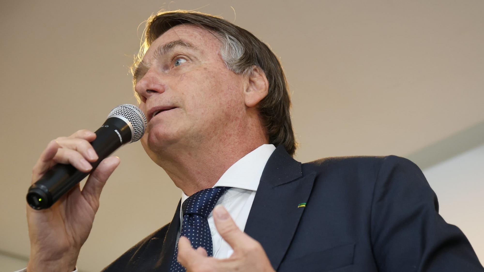 Defesa de Bolsonaro pede fim de ação sobre joias após TCU liberar Lula de devolver relógio Defesa de Bolsonaro pede fim de ação sobre joias após TCU liberar Lula de devolver relógio