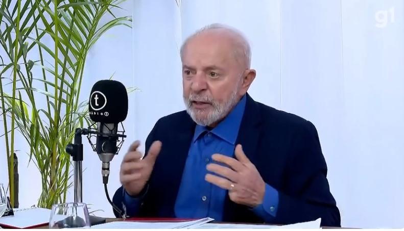 Lula diz que 'não quer se comportar de forma apaixonada' sobre eleições, e que Maduro 'está devendo explicação' Lula diz que 'não quer se comportar de forma apaixonada' sobre eleições, e que Maduro 'está devendo explicação'