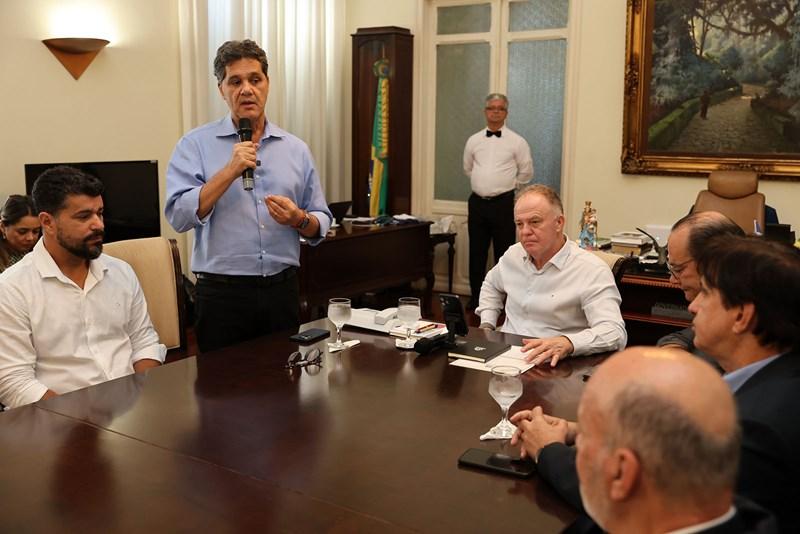 Casagrande autoriza início de obras do Caminhos do Campo em Guarapari, ES Casagrande autoriza início de obras do Caminhos do Campo em Guarapari, ES