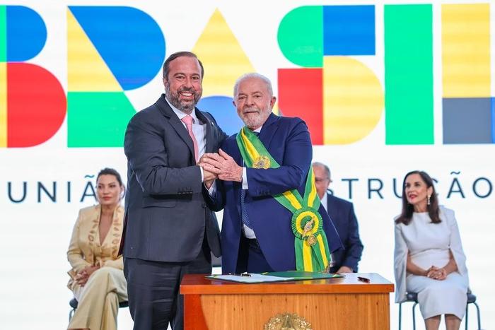 Ministro anuncia ampliação do vale-gás para 20 milhões de famílias Ministro anuncia ampliação do vale-gás para 20 milhões de famílias