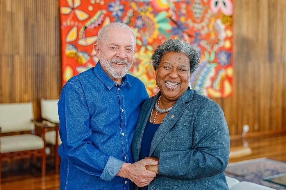 Lula anuncia Macaé Evaristo como ministra dos Direitos Humanos no lugar de Silvio Almeida Lula anuncia Macaé Evaristo como ministra dos Direitos Humanos no lugar de Silvio Almeida