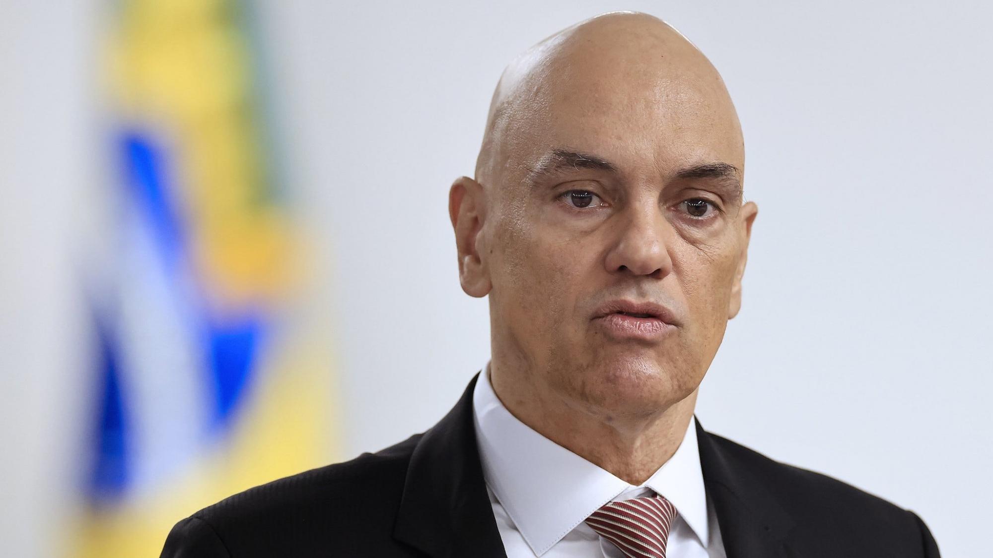 X diz que foi orientado pelo STF a pagar multas por boleto e volta a pedir desbloqueio X diz que foi orientado pelo STF a pagar multas por boleto e volta a pedir desbloqueio