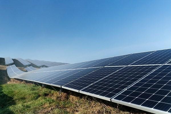 Governo do Espírito Santo anuncia licitação para locação de miniusinas solares