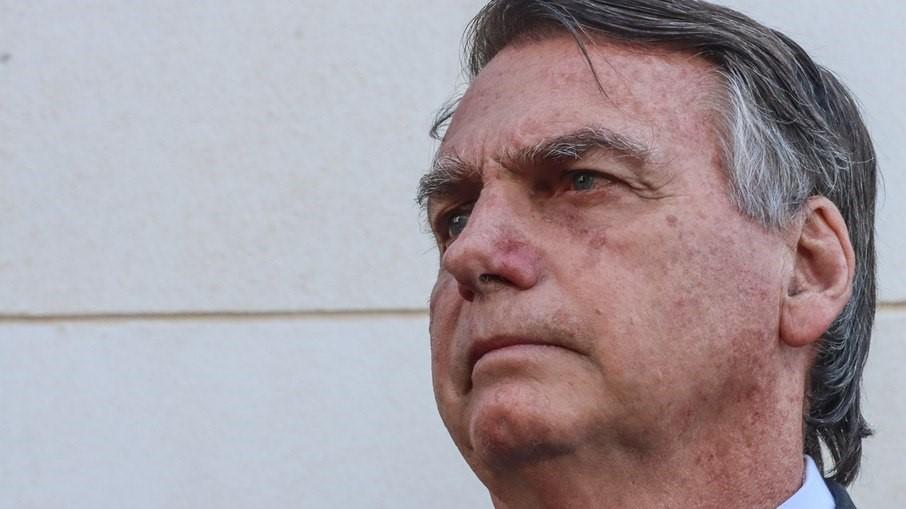 Bolsonaro não descarta se refugiar em embaixada caso seja condenado