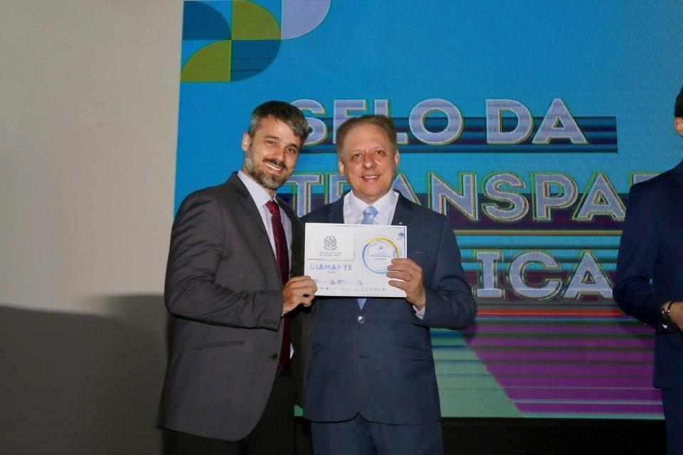 Governo do ES recebe Selo Diamante de transparência pública em evento no TCE-ES