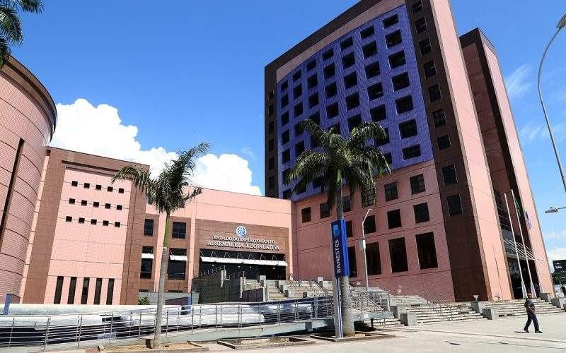Concurso da Assembleia Legislativa do ES terá salário de quase R$ 9 mil