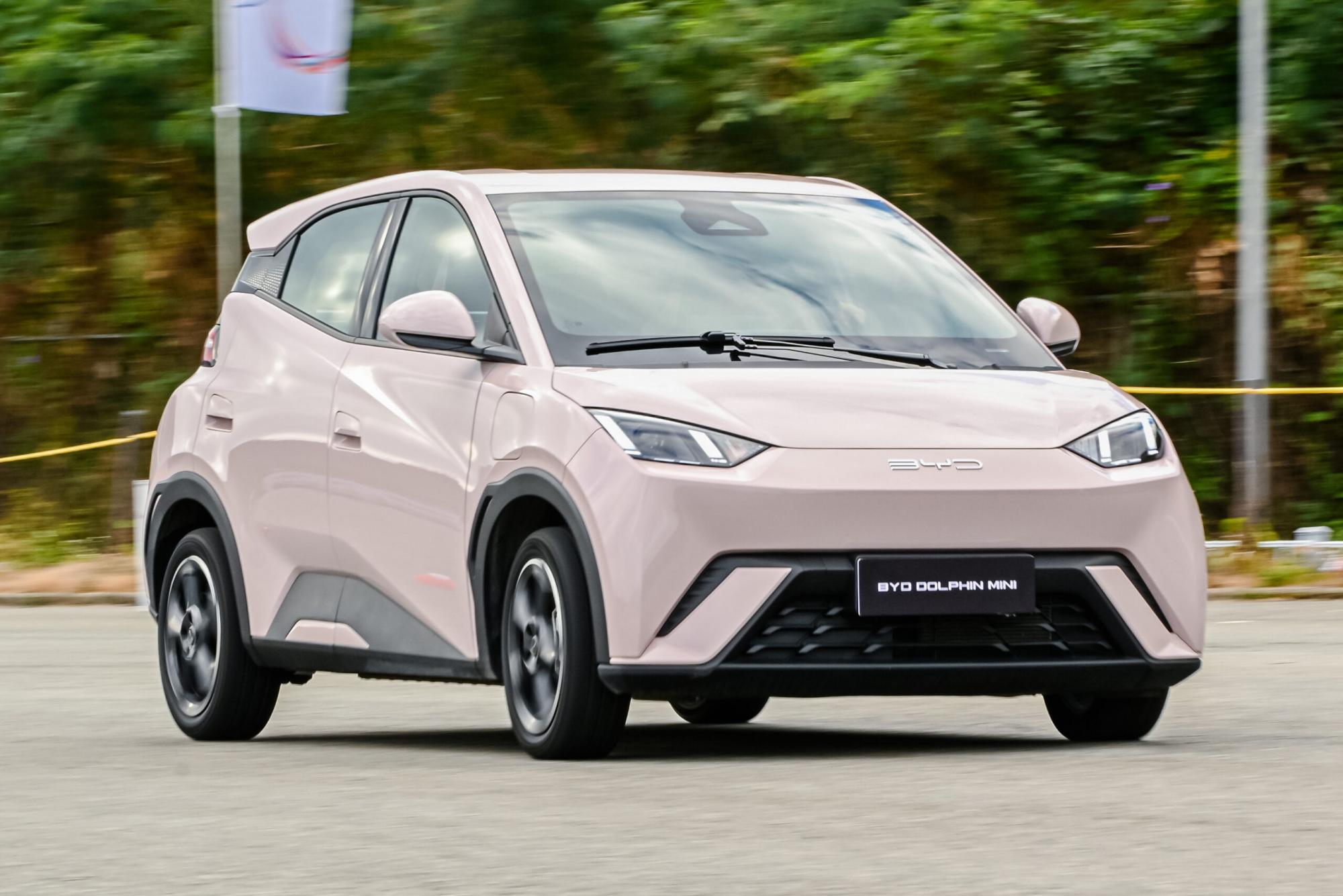 BYD Dolphin Mini vira sucesso de vendas e ultrapassa 20 mil unidades no país