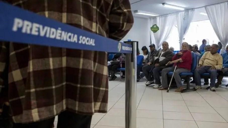 INSS paga aposentadoria de dezembro nesta quinta-feira (26)