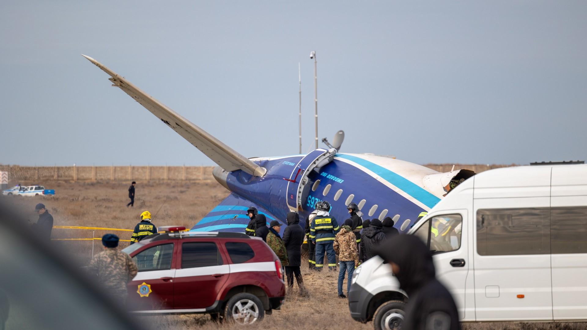 Laudo aponta que míssil da Rússia derrubou avião no Cazaquistão