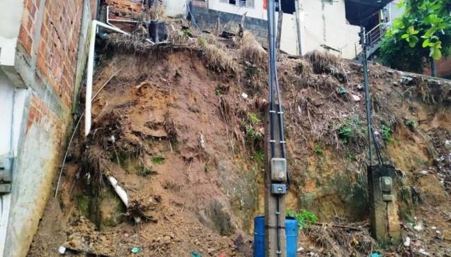 11 famílias desabrigadas e desalojadas em São Mateus por causa das chuvas