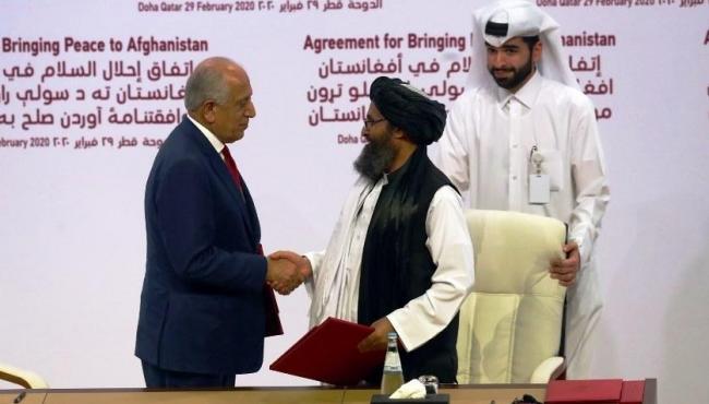 Acordo de paz assinado entre EUA e Talibã prevê a retirada de tropas americanas e da Otan, do Afeganistão