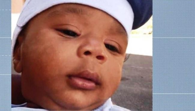 Bebê de 11 meses morre afogado em balde d'água no ES