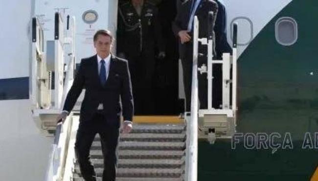Bolsonaro chega à Rússia após recuo de Putin na Ucrânia, nesta terça-feira (15)