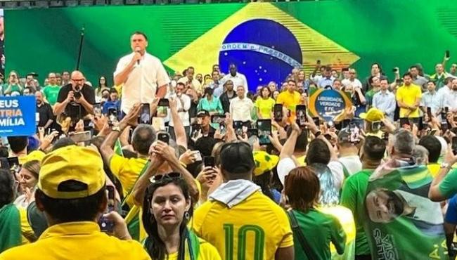 Bolsonaro defende governo e ataca Lula e o STF durante convenção do PL