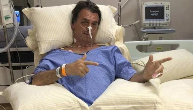 Bolsonaro recebe alta hospitalar em SP, após bateria de exames
