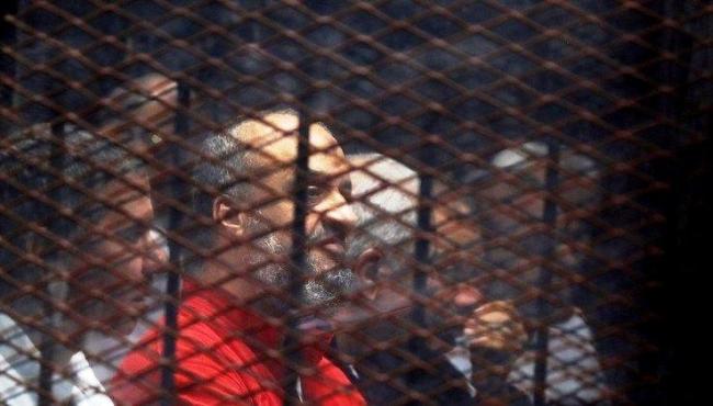 Egito impõe pena de morte a 12 líderes da Irmandade Muçulmana