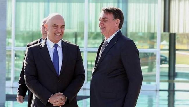 Em meio à tensão com TSE, Bolsonaro recebe ministros Alexandre de Moraes e Edson Fachi