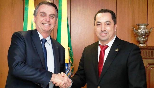 Empresário que reuniu Bolsonaro e sertanejos em almoço está intubado com Covid
