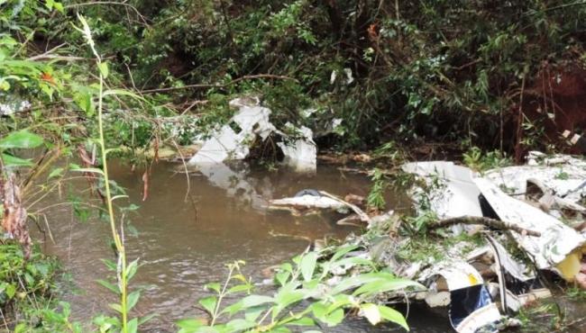 Família morre após queda de avião no interior do Paraná