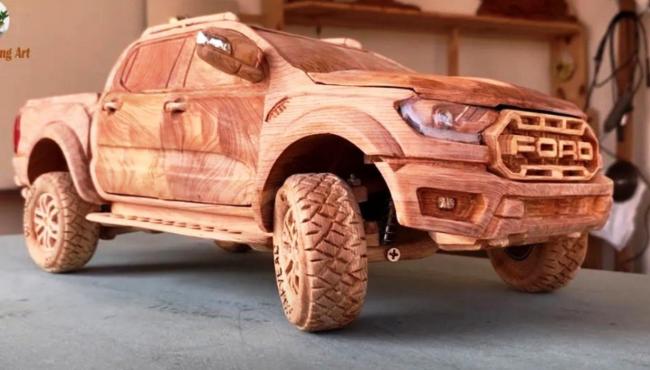 Ford Ranger de madeira impressiona pelas funcionalidades