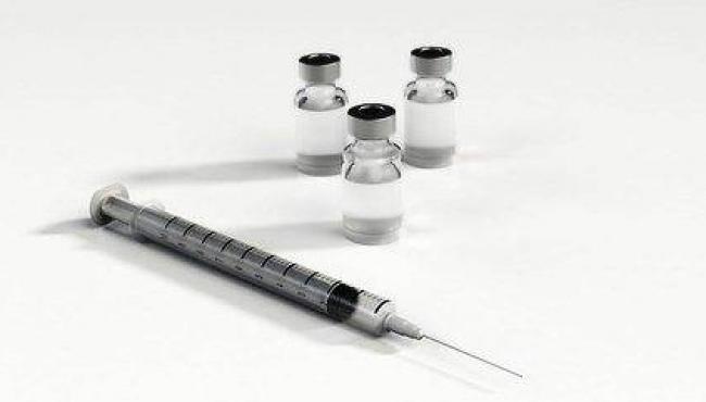 Governo restringe exportação de agulhas e seringas para vacinação