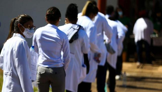 Mais Médicos: 19 municípios do ES devem receber 36 profissionais do programa