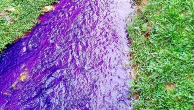 Moradores se assustam com coloração de rio em Santa Maria de Jetibá