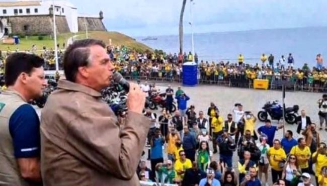 Na Bahia, Bolsonaro promete “os combustíveis mais baratos do mundo”