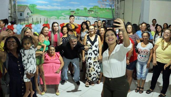 PDT Mulher reúne famílias na periferia no Dia Internacional da Mulher, em São Mateus, ES