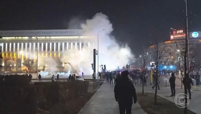 Pelo menos 225 pessoas morreram nos protestos no Cazaquistão
