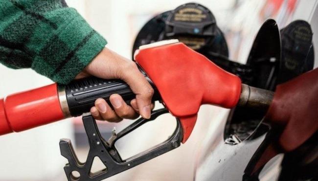 Petrobras reduz preço do litro da gasolina em R$ 0,15 a partir desta sexta-feira (29)