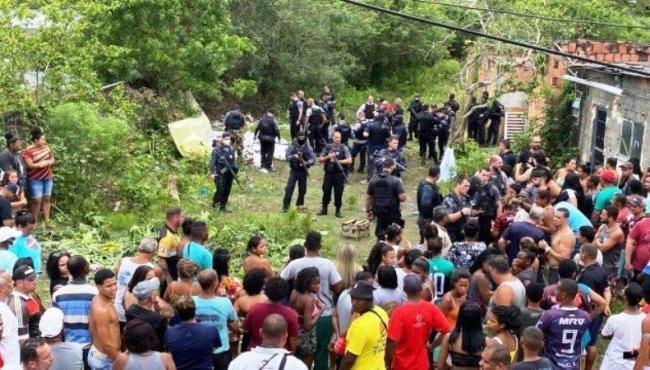 Polícia Civil vai investigar PM no caso dos dez mortos do Complexo do Salgueiro