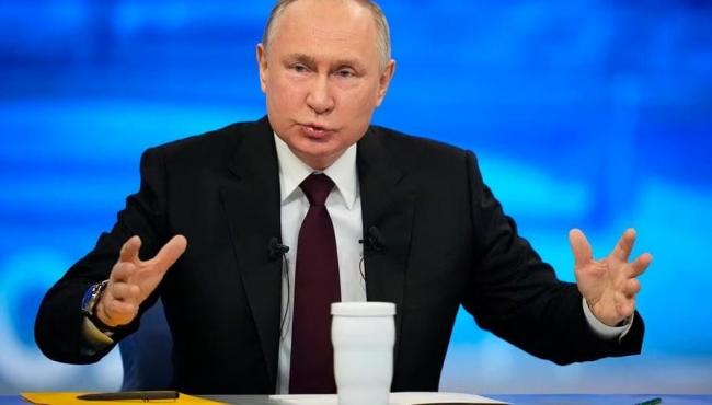 Rússia reelege Putin com votação recorde
