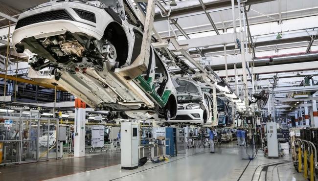 Volkswagen e GM iniciam férias coletivas para 5 mil trabalhadores nas fábricas
